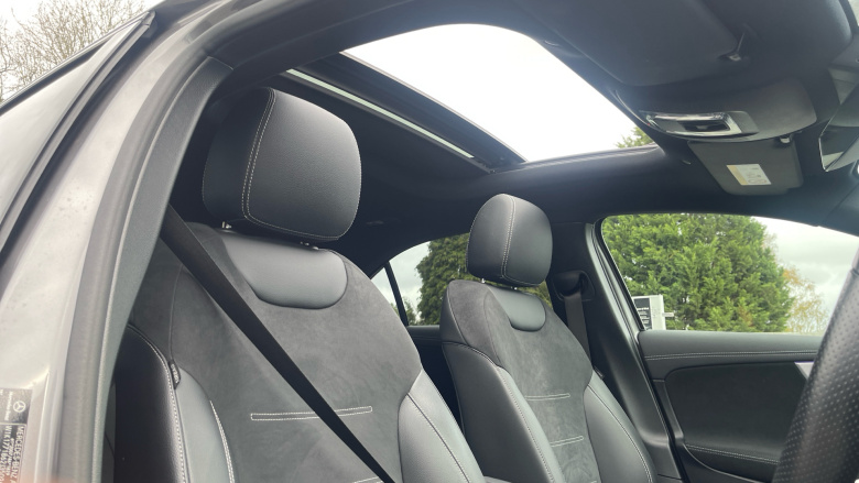 Mercedes-Benz A-Class A250e AMG Line Premium Plus Edition 4dr Auto Saloon